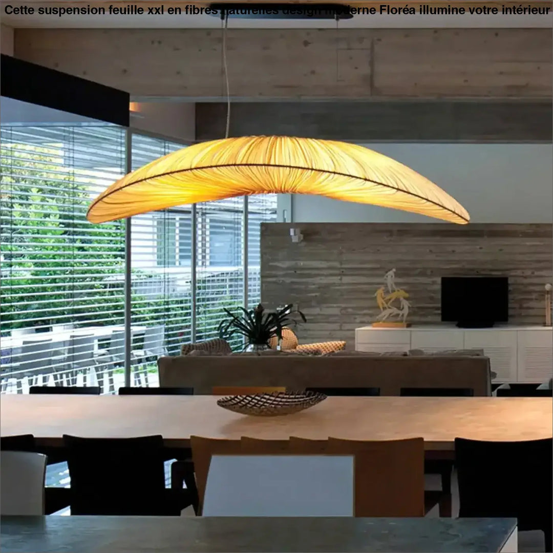 Suspension Feuille XXL en Fibres Naturelles Design Moderne

