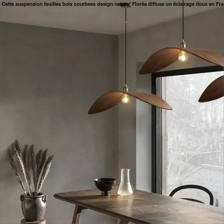 Suspension Feuilles Bois Courbées Design Naturel Moderne

