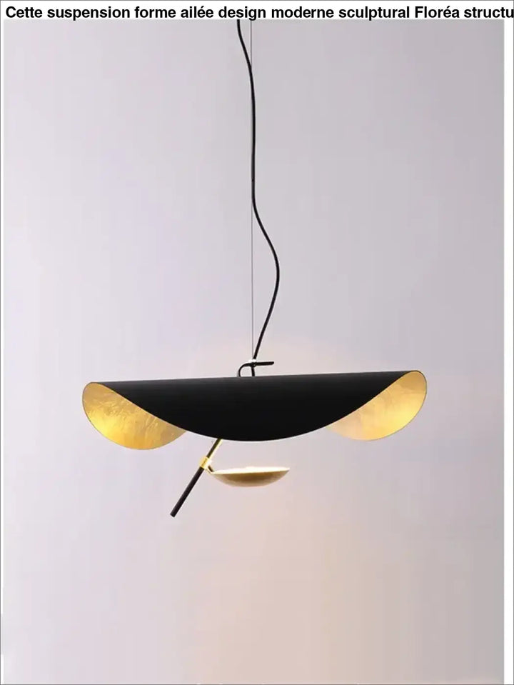 Suspension Forme Ailée Design Moderne Sculptural