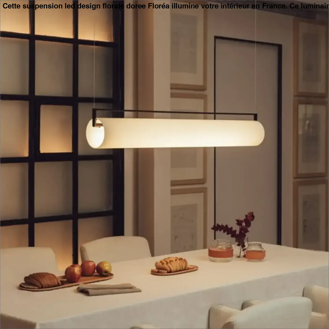 Suspension Élégante Opaline Pour Salle À Manger Intime

