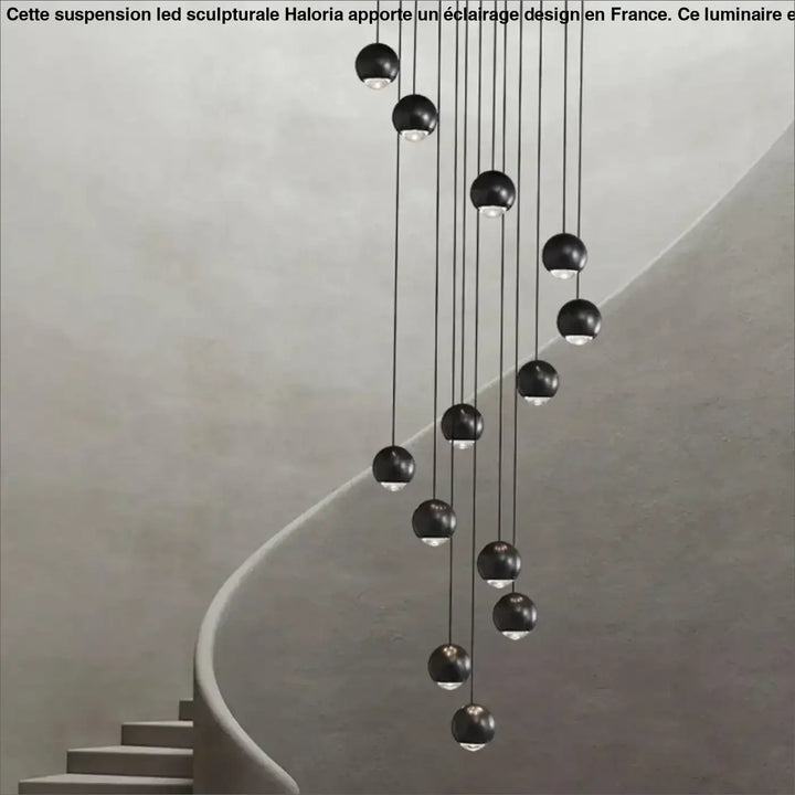Suspension Cascade Moderne Boules Noires Pour Escalier