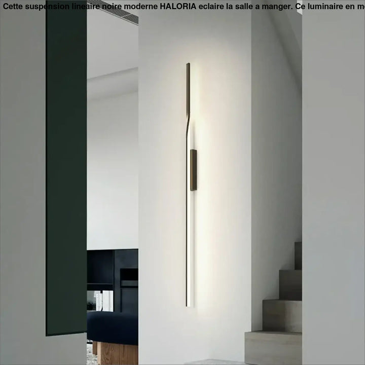 Applique murale verticale noire pour ambiance moderne