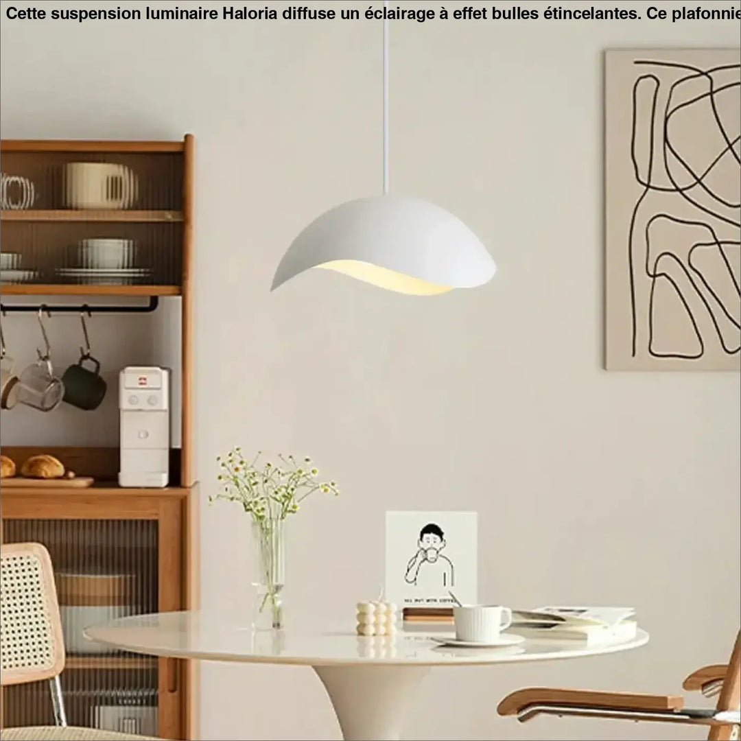Suspension luminaire eloria blanc élégant avec courbes ondulées suspendu au plafond design moderne