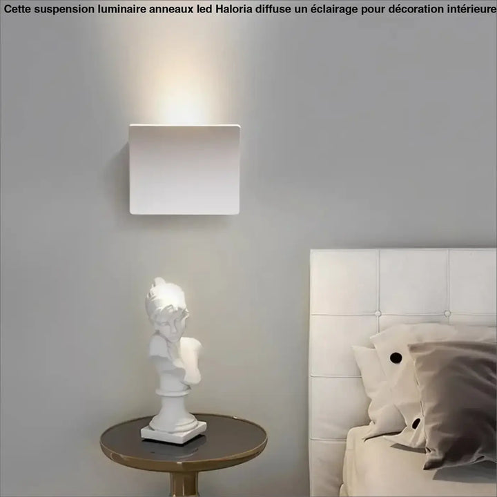 Applique murale minimaliste courbe contemporaine au style épuré
