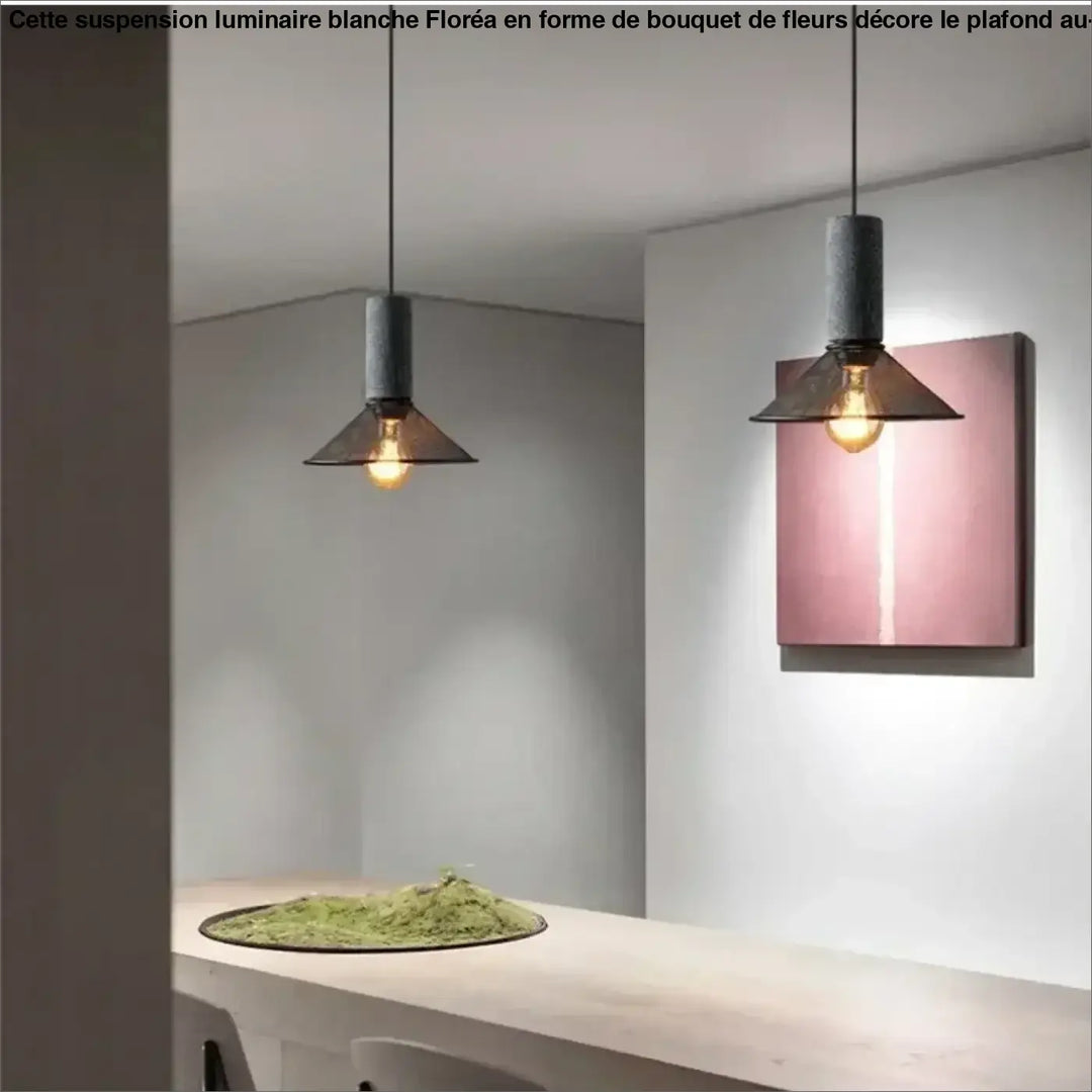Suspension luminaire blanche floréa avec abat-jour cylindrique noir mat et ampoules à filament apparent style industriel