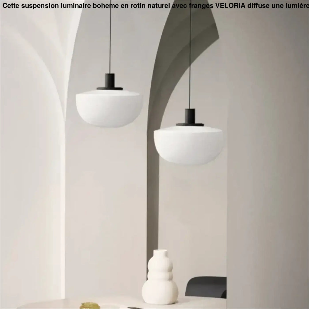 Suspension double moderne avec boules en verre blanc mat design