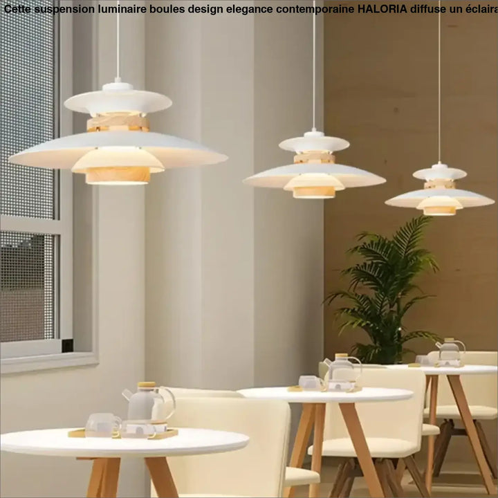 Suspension luminaire stratiss avec lampes pendantes blanches à couches, intérieur chaleureux et accents en bois scandinave