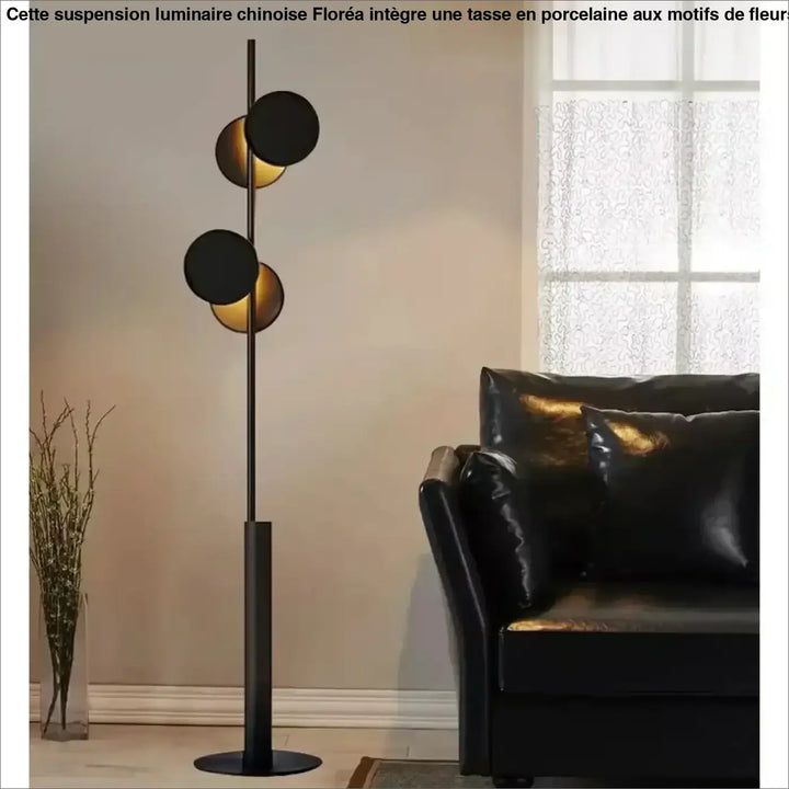 Lampadaire contemporain noir et doré au style chic et raffiné