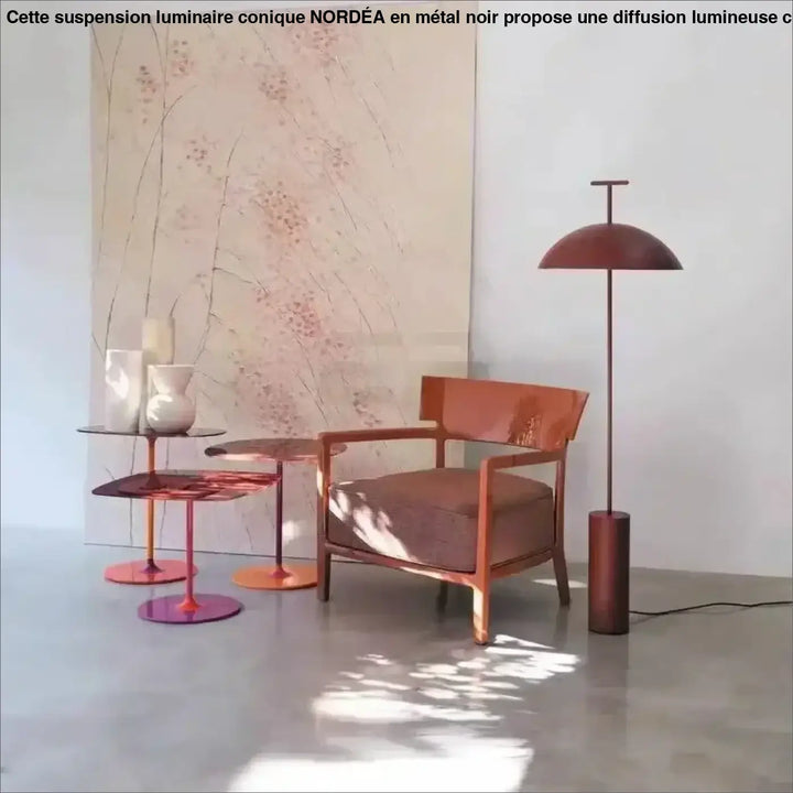 Lampadaire design avec fauteuil en cuivre cushioned pour une décoration intérieure plus qu un simple éclairage