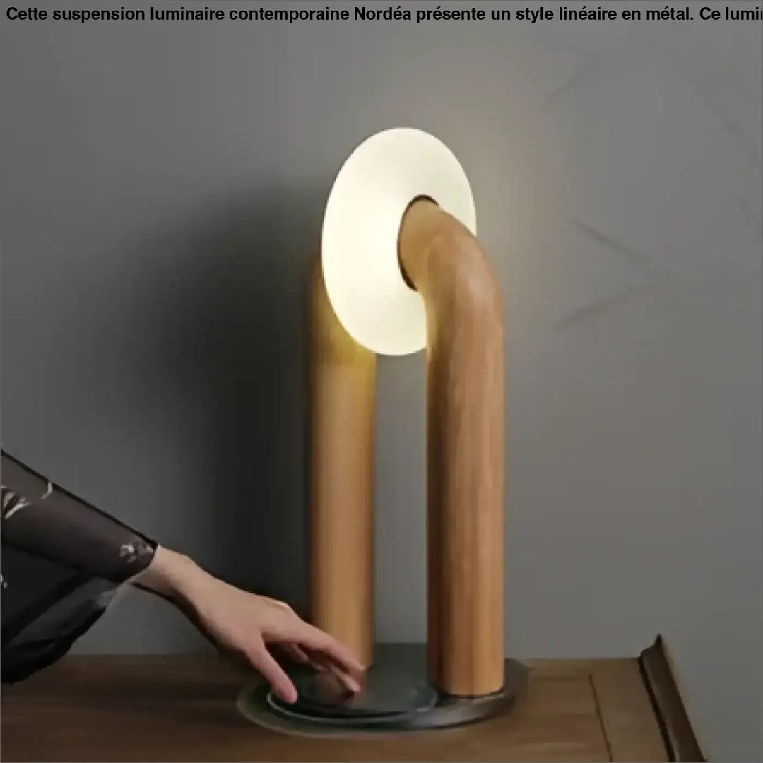 Lampe de table boisia en bois avec lumière douce circulaire et bras minces pour décoration intérieure moderne