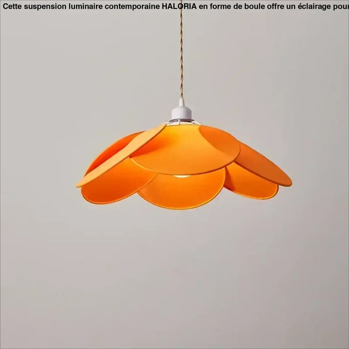 Suspension luminaire bloomy orange en forme de fleur avec design à pétales superposés et cordon tressé