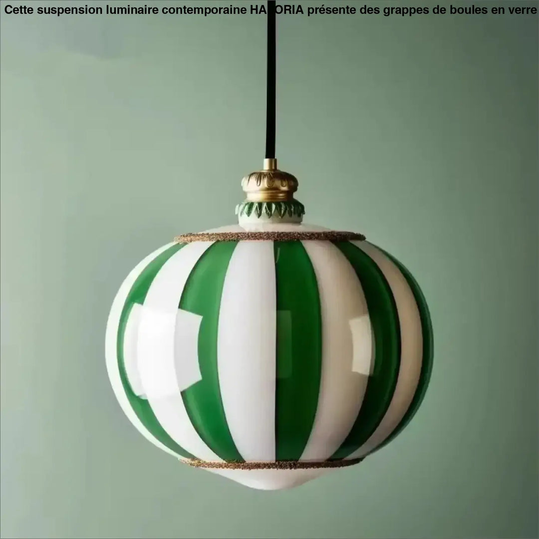 Suspension luminaire sphère en verre rayé vert et blanc élégante