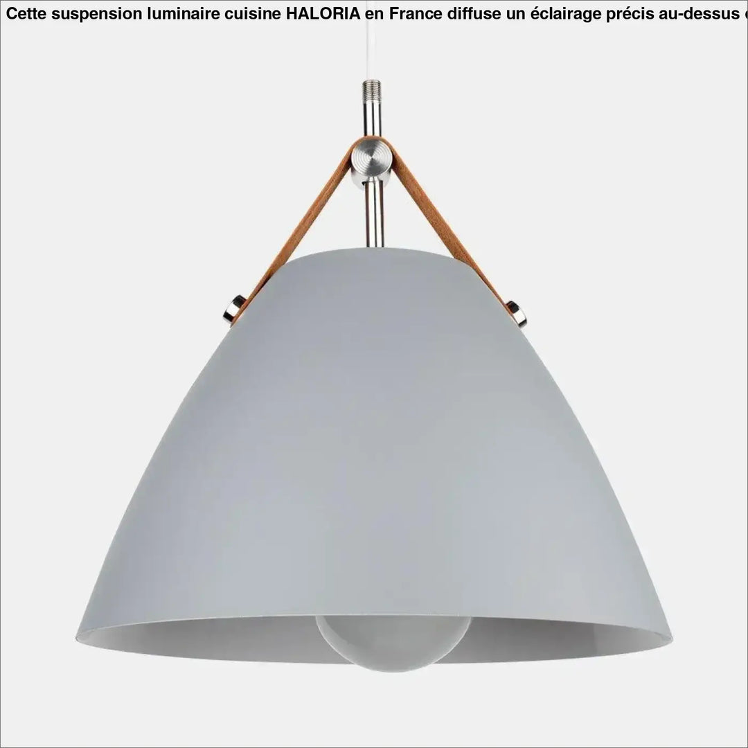 Suspension luminaire cuisine haloria gris mat avec abat-jour conique et sangles en cuir tan pour un éclairage élégant