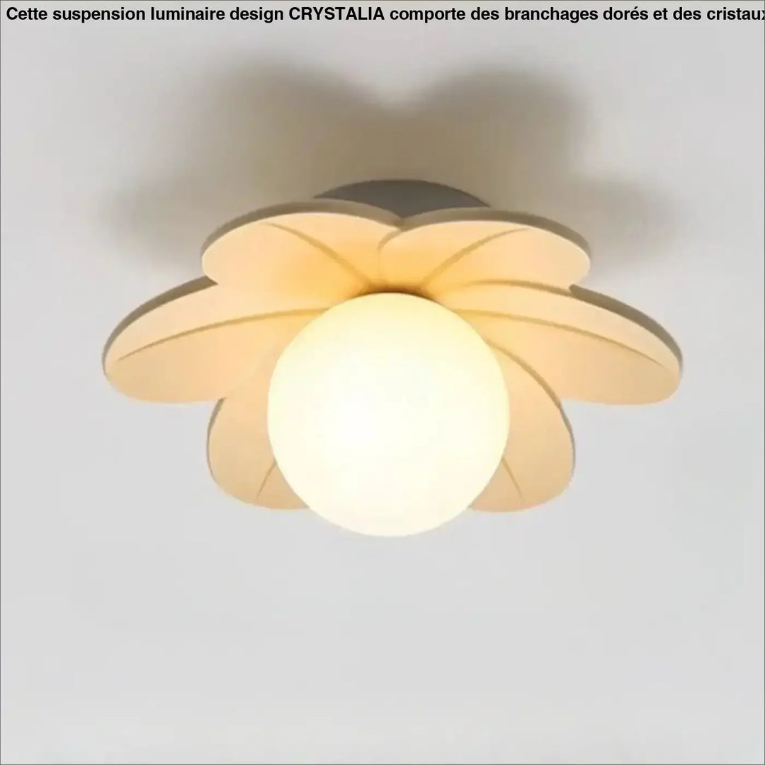 Luminaire plafonnier hirana floral moderne avec diffuseur sphérique en verre blanc et pétales en bois chaleureux