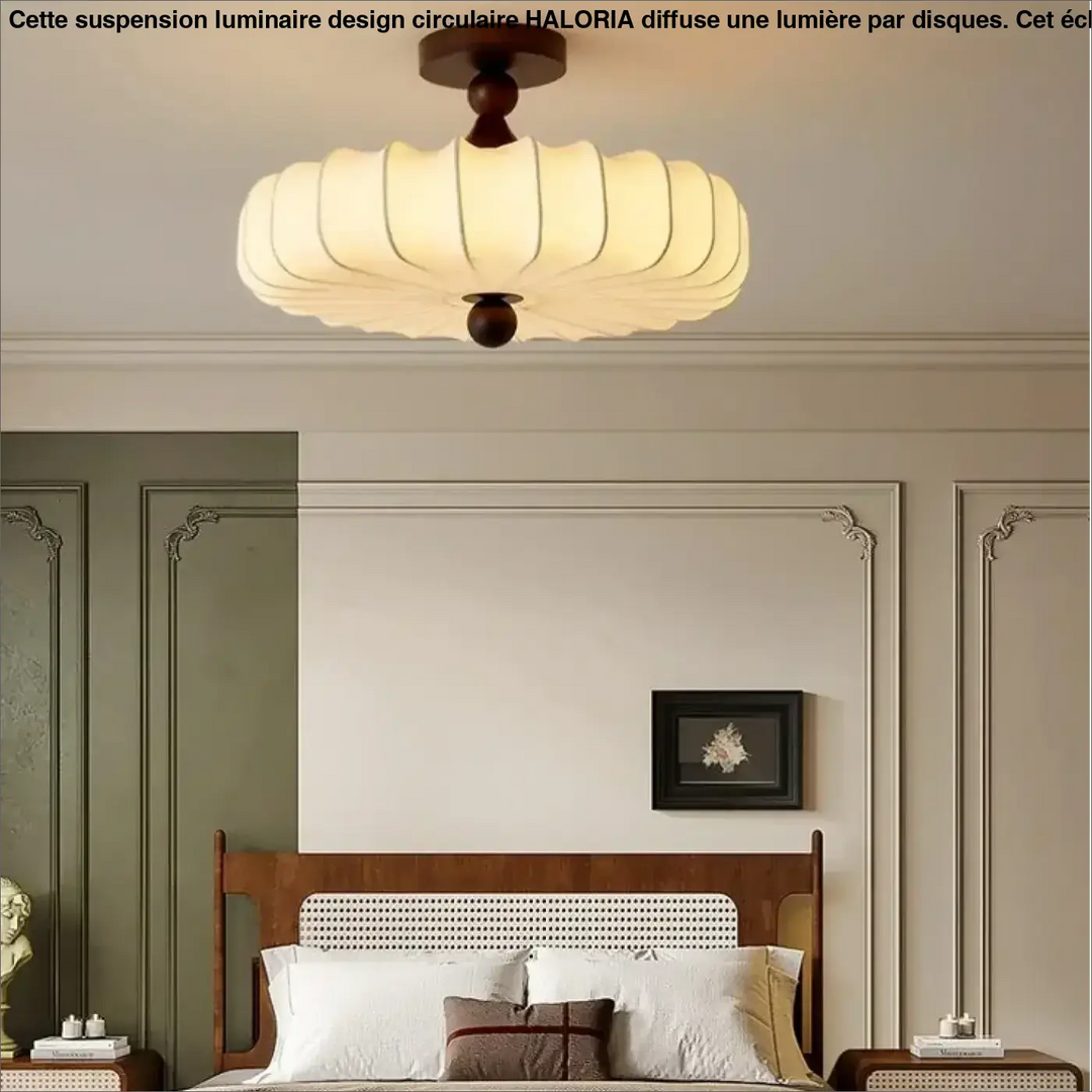 Luminaire plafonnier rubana avec abat-jour plissé chaleureux en tissu et fixation plafond en bois foncé style japandi charme doux