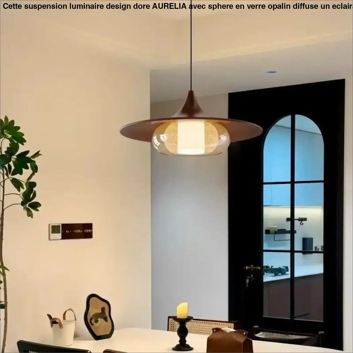 Suspension luminaire aurea avec abat-jour en métal effet cuivre mat et globe en verre clair gravé contemporain