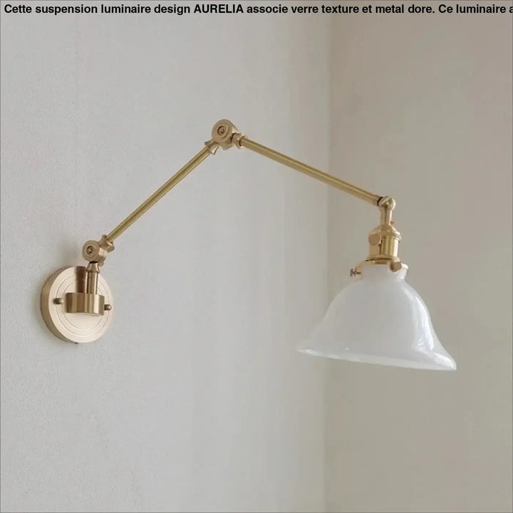 Applique murale orientable en laiton avec abat jour verte chic