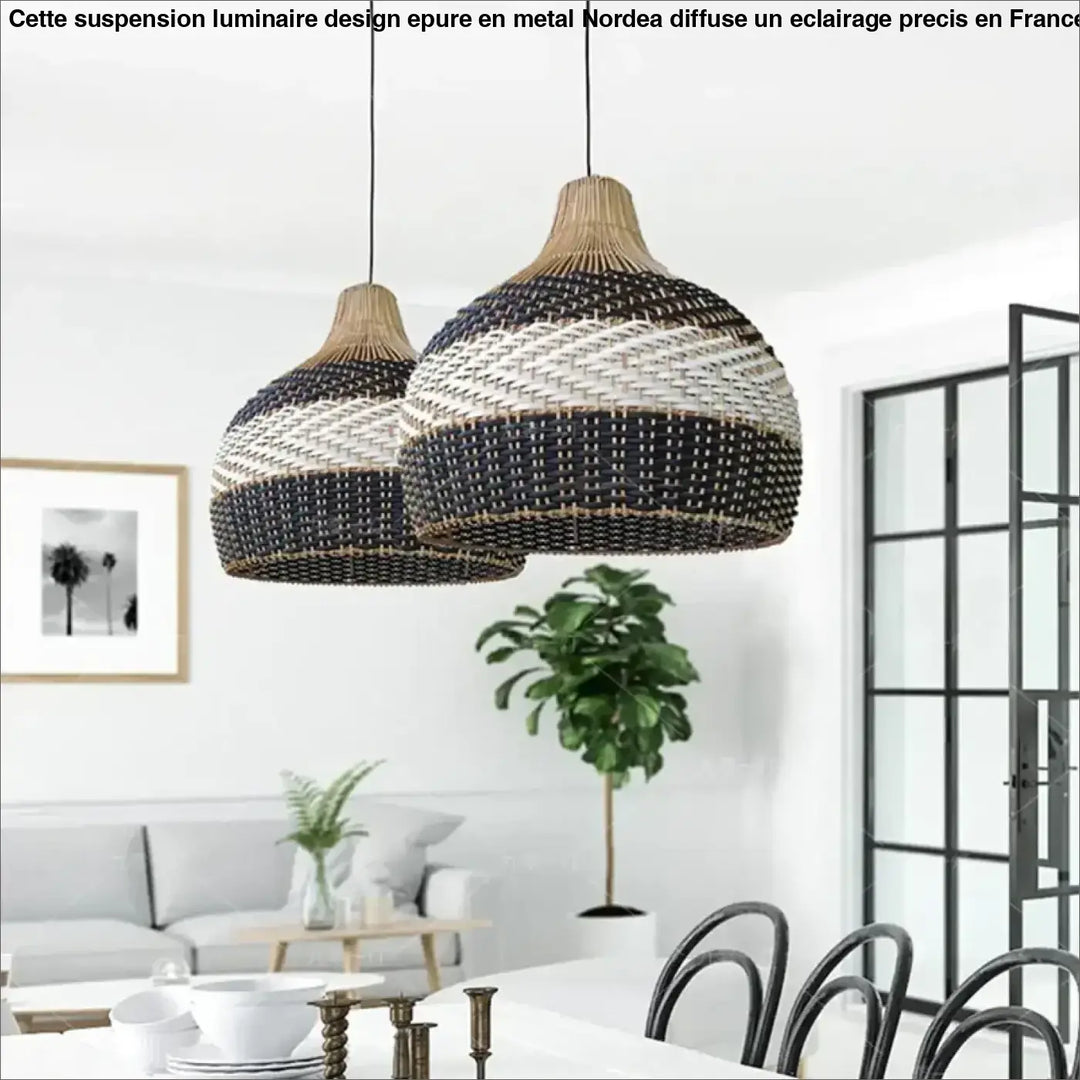 Luminaire noir et blanc en rotin design écologique et chic