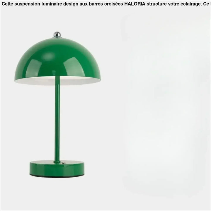 Lampe de chevet skadi design scandinave avec dôme vert brillant éclairage tamisé et lumière douce métal élégant