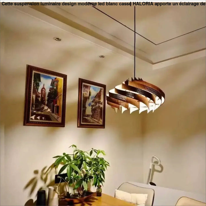 Suspension design en bois pour une lumière douce et élégante