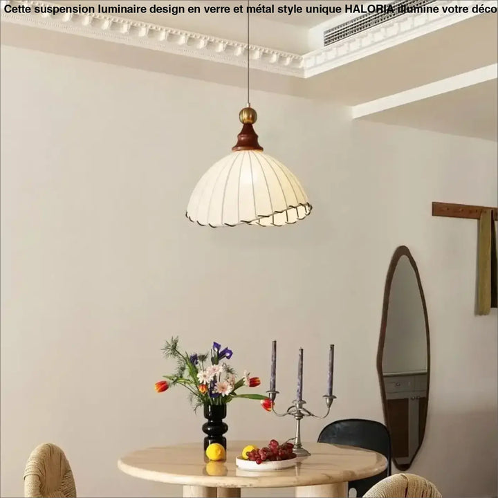 Suspension luminaire en tissu blanc vintage à allure chic