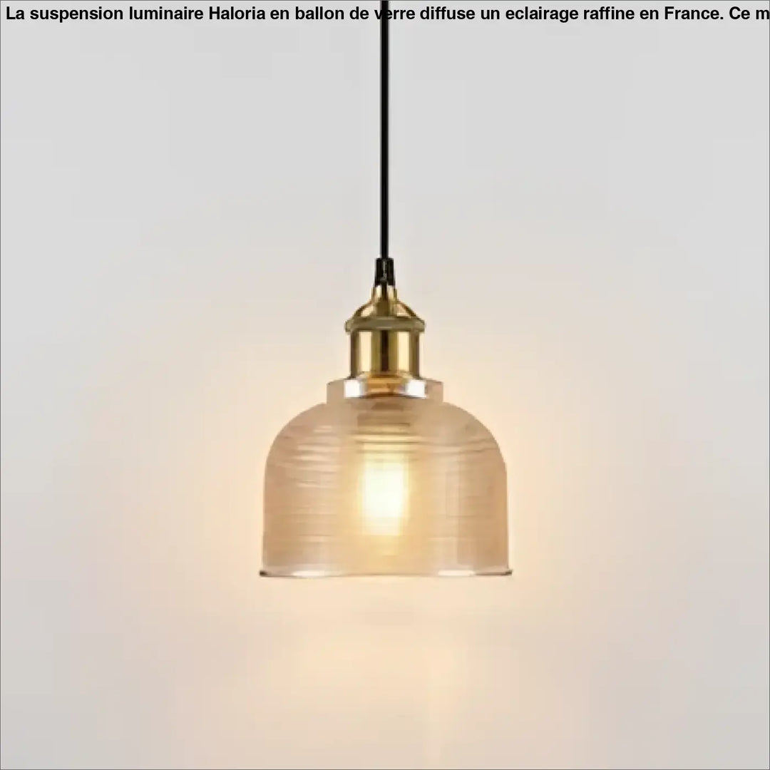 Suspension luminaire italino avec verre strié translucide et finition en métal laiton pour suspension industrielle chaleureuse