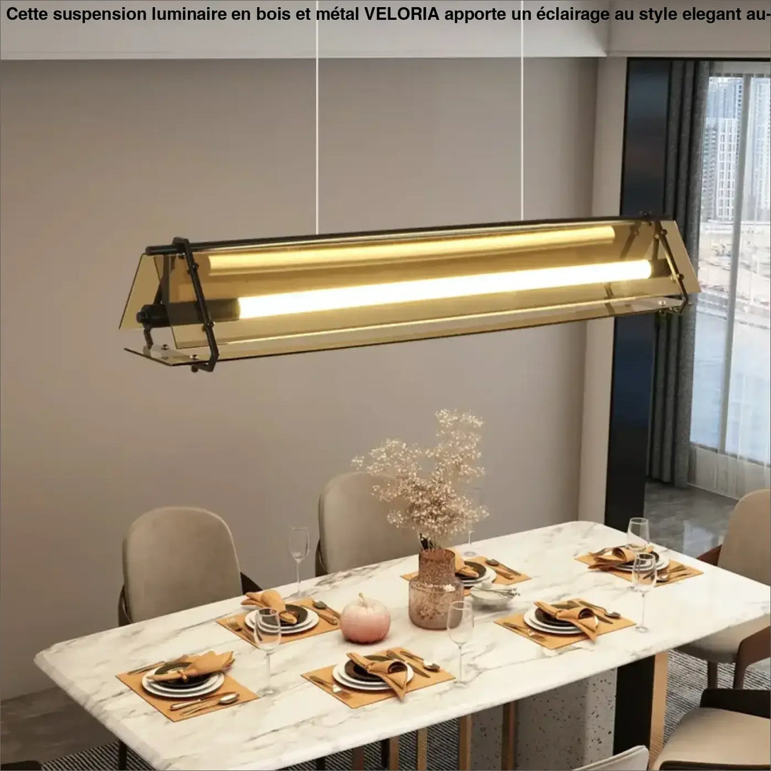 Suspension Longue Industrielle Avec Éclairage Intégré

