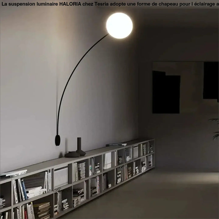 Suspension luminaire haloria noire moderne avec ampoule sphérique lumineuse pour au-dessus d’une table ou d’un coin salon