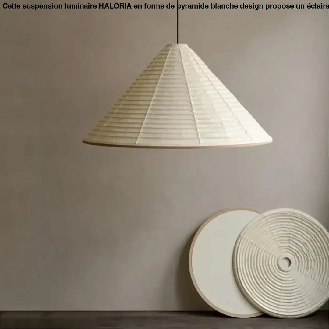 Suspension luminaire en forme de pyramide blanche design originale

