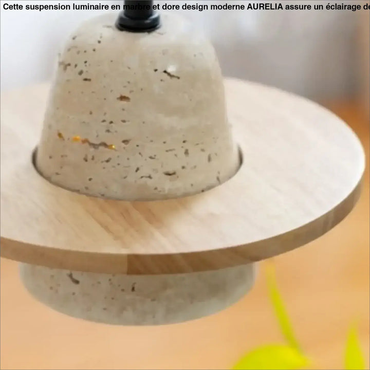 Suspension design en pierre travertin et bois clair style minimaliste