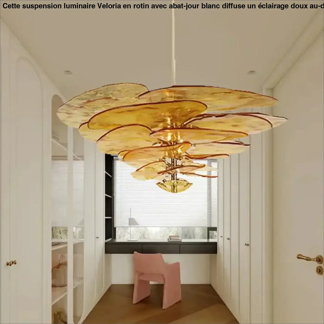 Suspension contemporaine en verre artistique style élégant