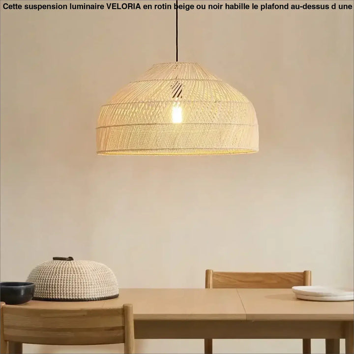Suspension luminaire en rotin beige ou noir pour cuisine naturelle

