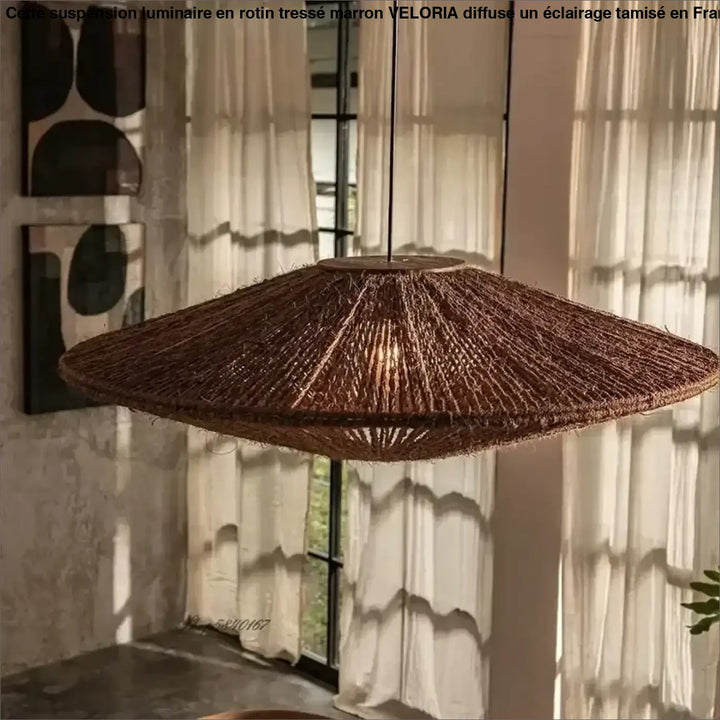Suspension luminaire en rotin tréssé marron haut de gamme

