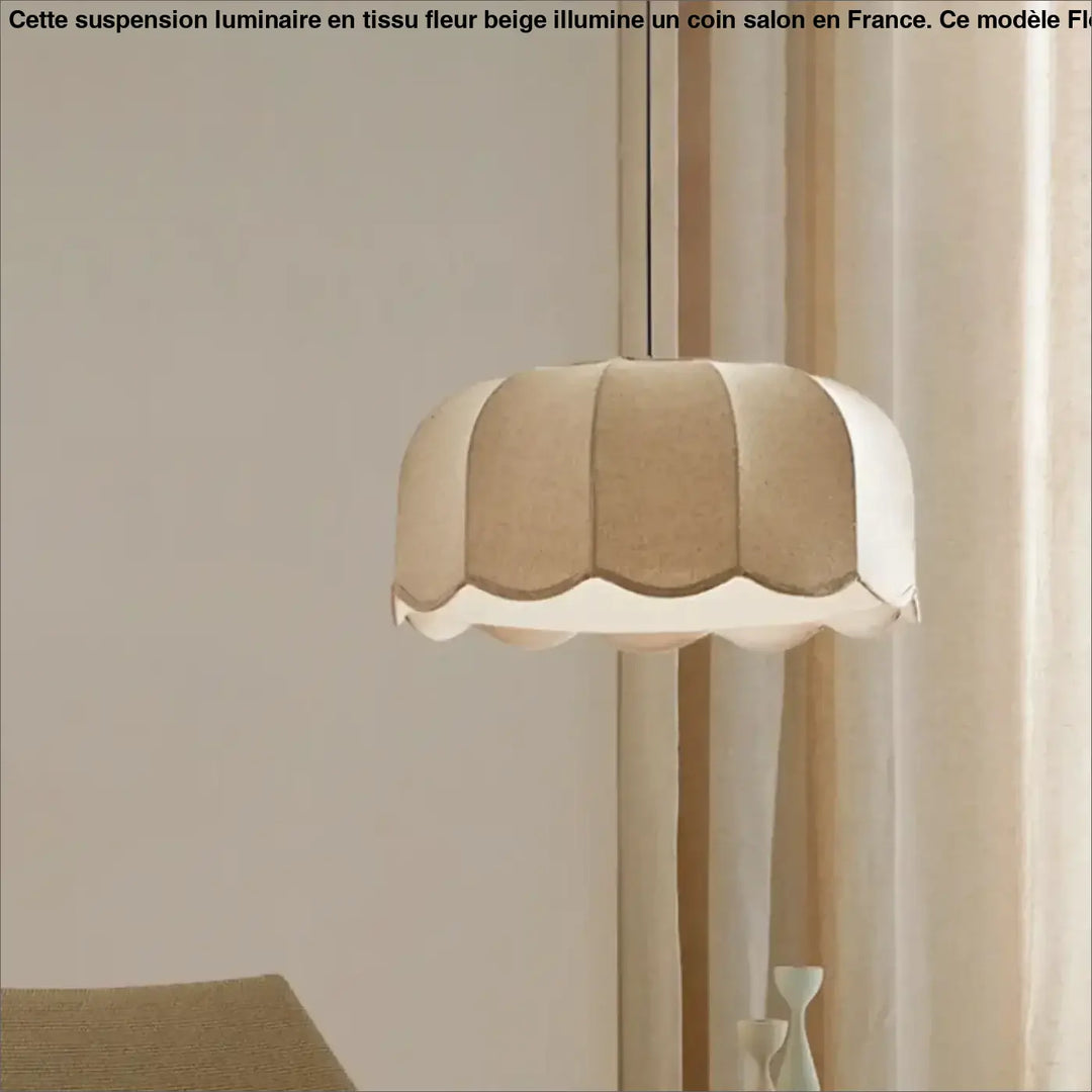 Suspension Luminaire En Tissu En Forme De Fleur Beige Style Épuré