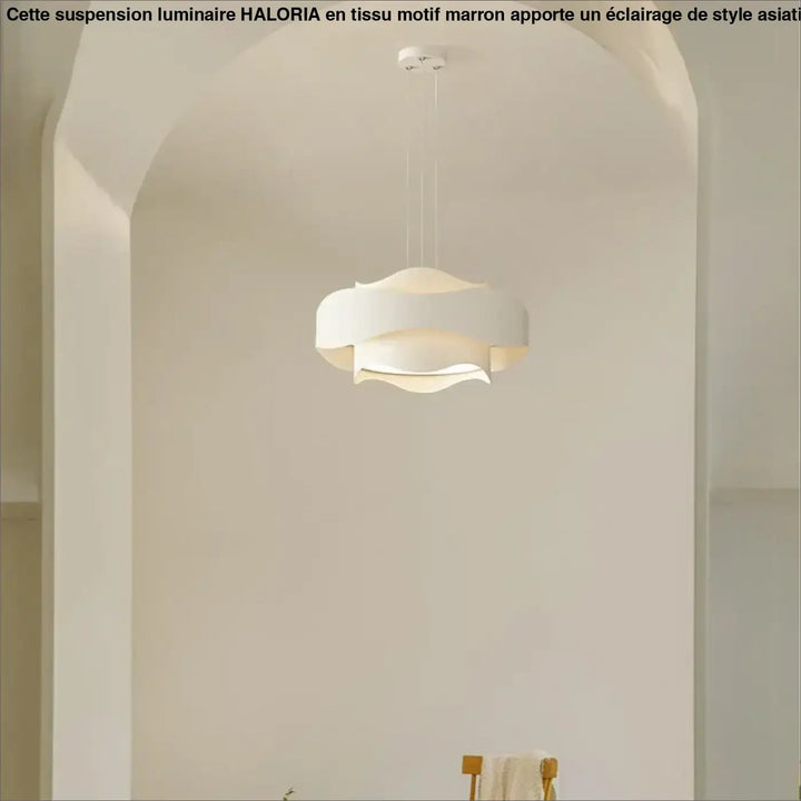Suspension blanche design sculptural courbes ondulées déco
