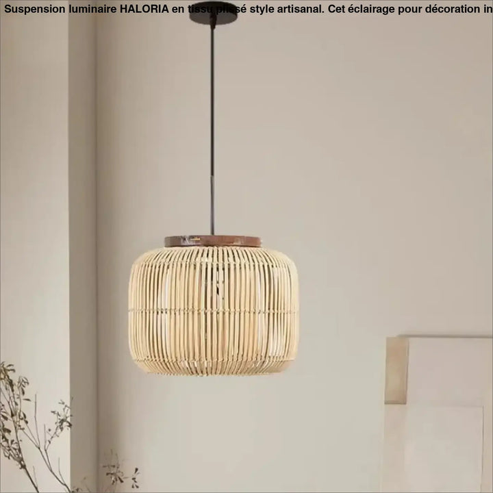 Suspension en rotin naturel cylindrique design bohème