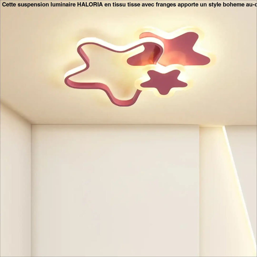 Luminaire plafonnier kidora led contemporain aux formes étoiles en design moderne avec accents rose rouge et lumière chaude