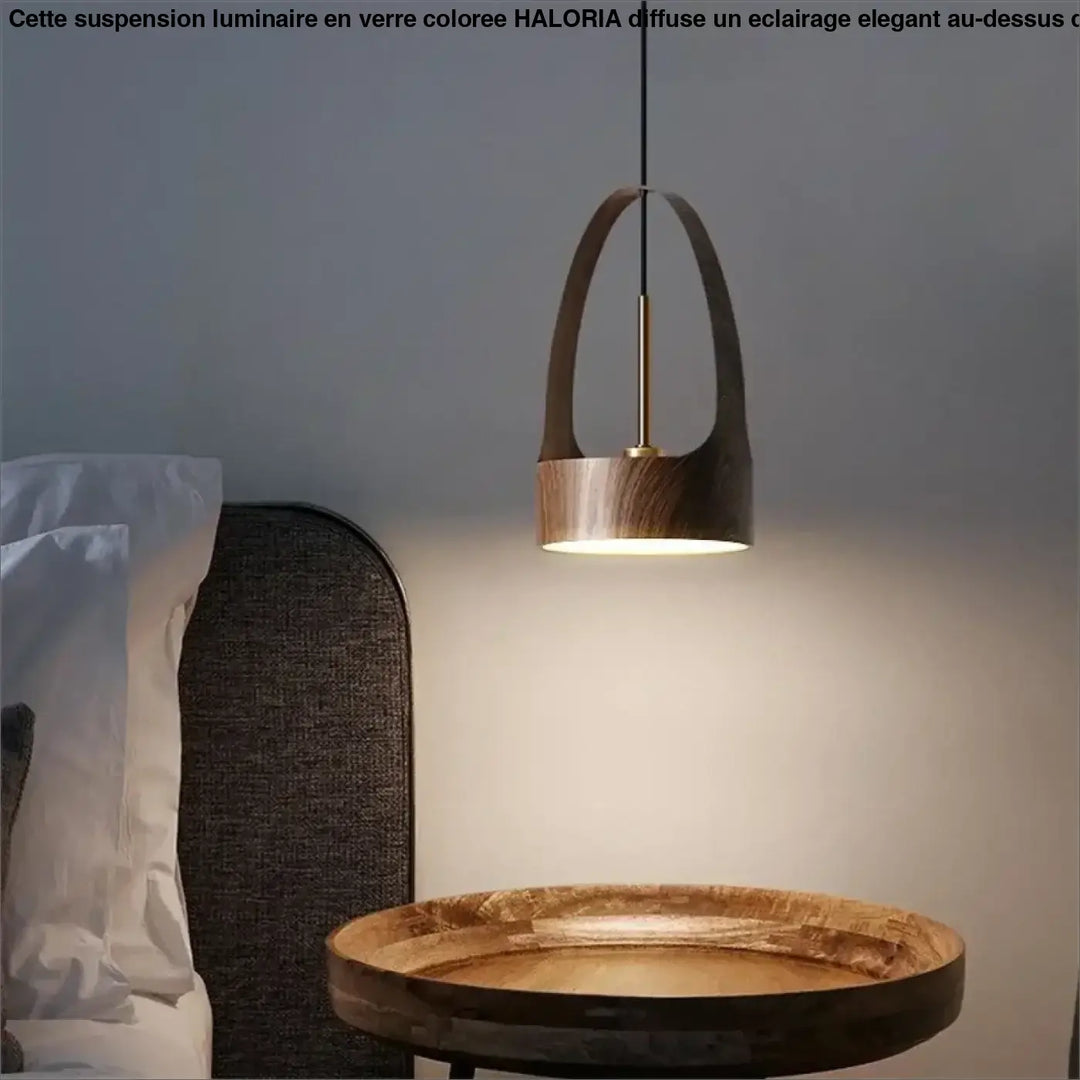 Suspension design bois moderne avec abat-jour cylindrique élégant

