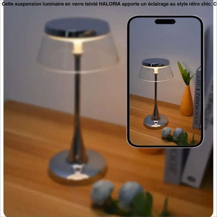 Lampe de table tiah avec abat-jour transparent en verre et design chrome poli pour éclairage led contemporain