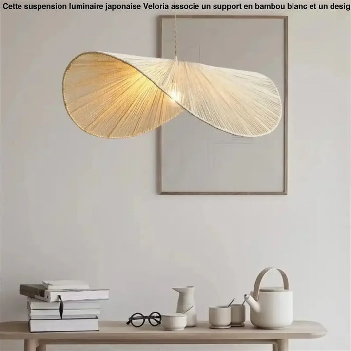 Suspension luminaire japonaise avec support en bambou blanc

