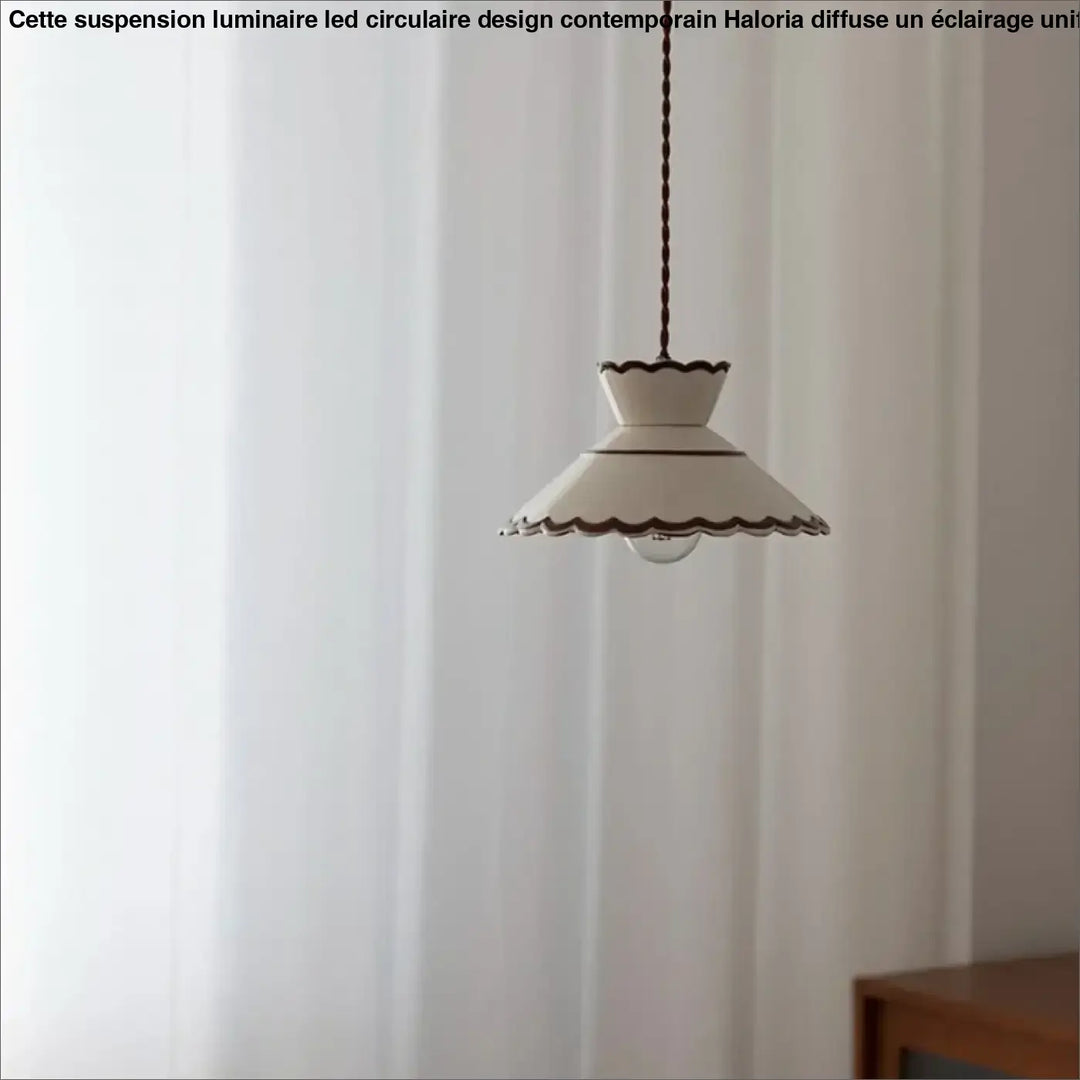 Suspension élégante style rétro beige chic vintage