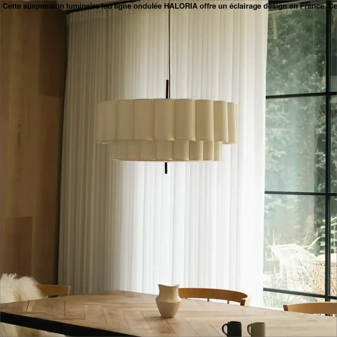 Suspension luminaire led ligne ondulee cream couleur avec abat-jour plissé en tissu doux suspendu par tige noire