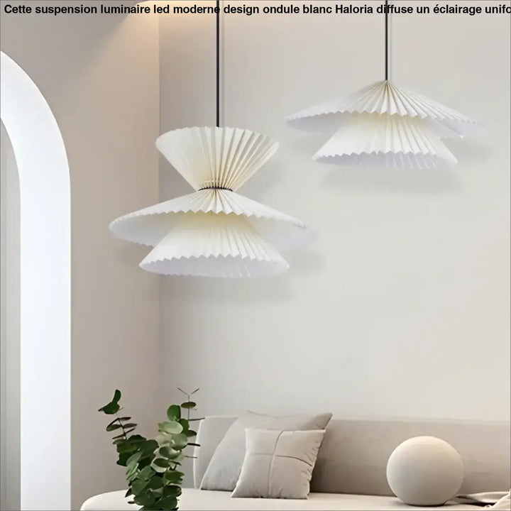 Suspension luminaire moderne plissée à étages design élégant

