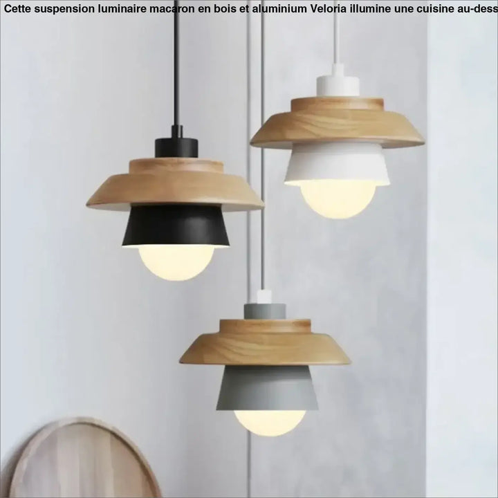 Suspension luminaire macaron en bois et aluminium pour cuisine

