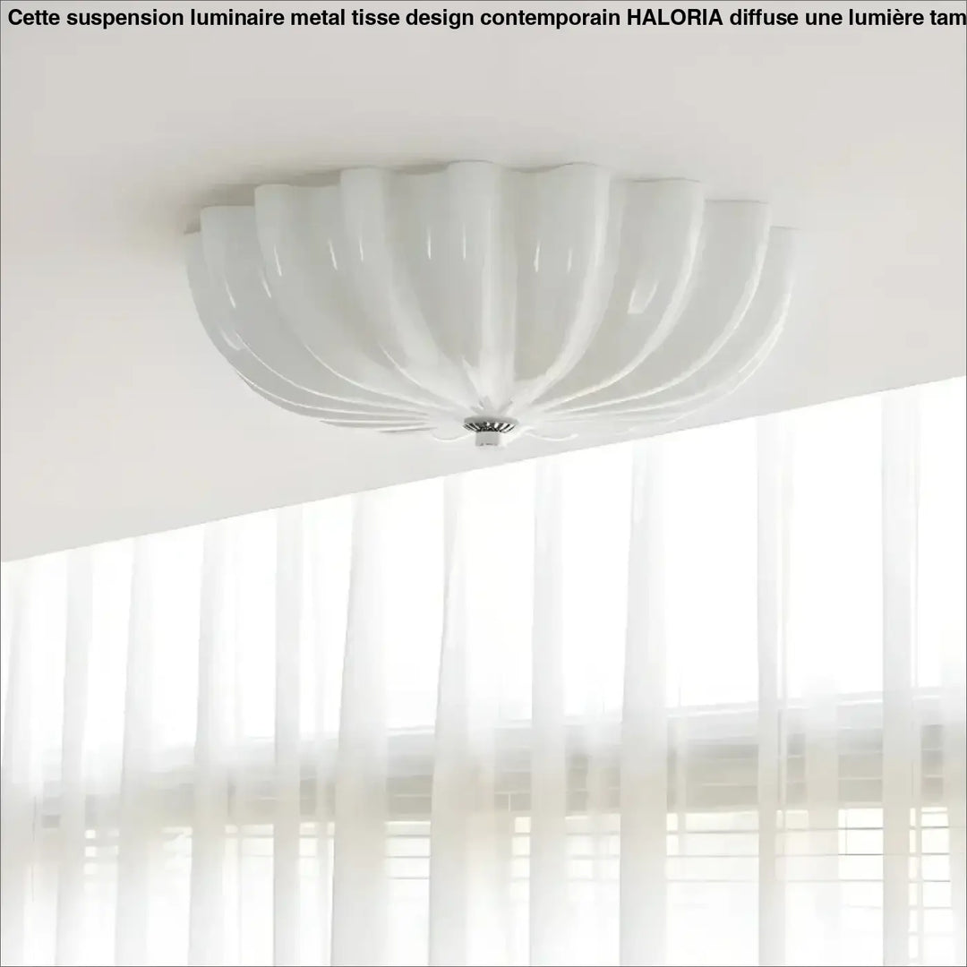 Plafonnier design en résine ondulée crème ou blanc moderne