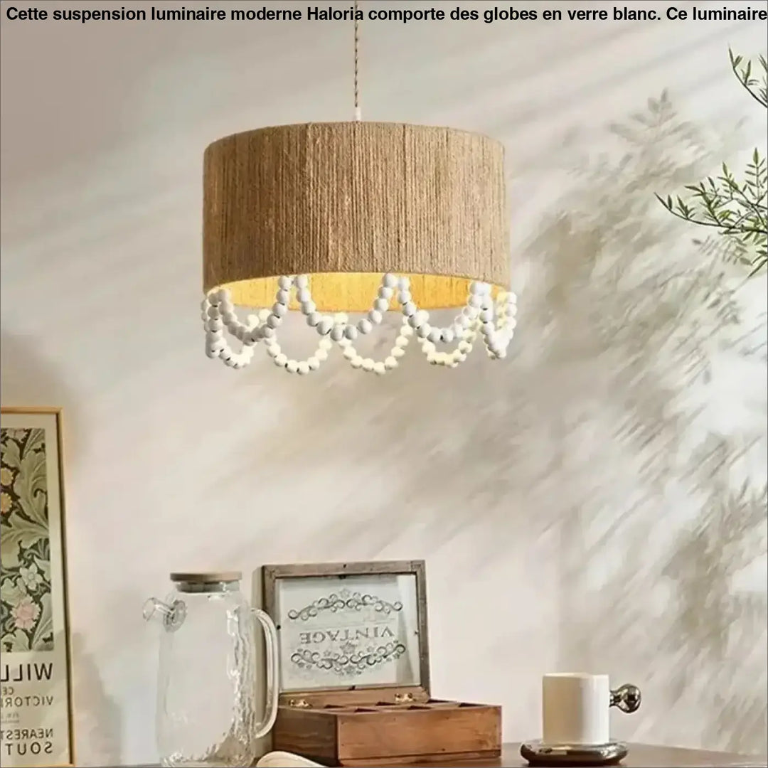 Suspension design naturelle en chanvre et perles en bois
