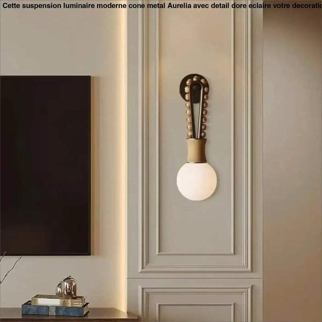 Applique murale en laiton avec globe en verre blanc design