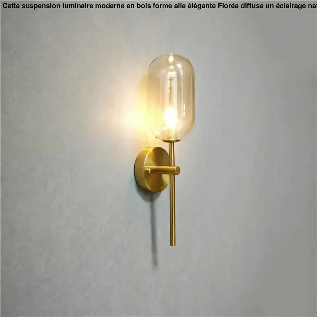 Applique murale minimaliste en verre avec tige en laiton intemporelle