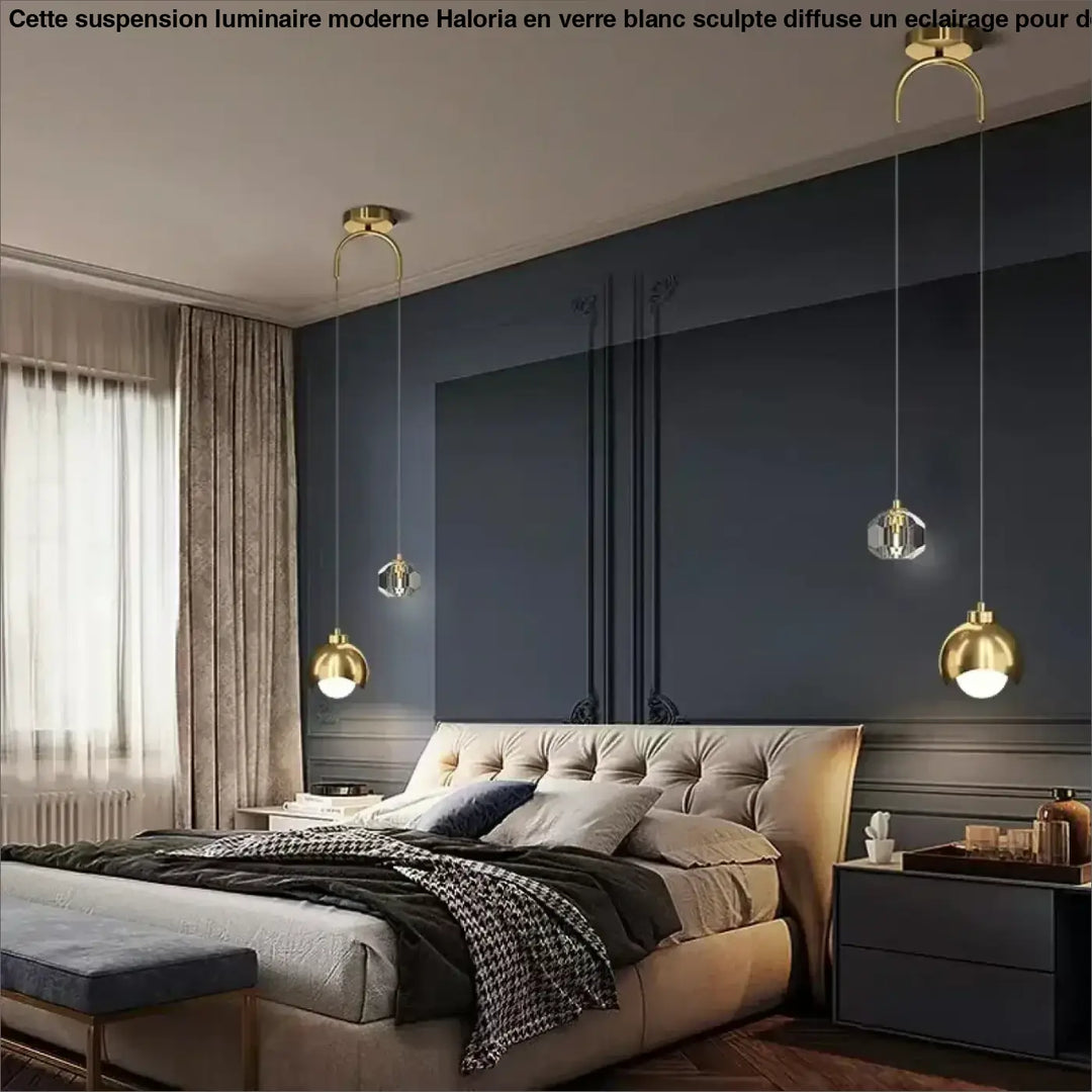 Suspension Boule Dorée Noire Ou Transparente Avec Lumière Led Chic