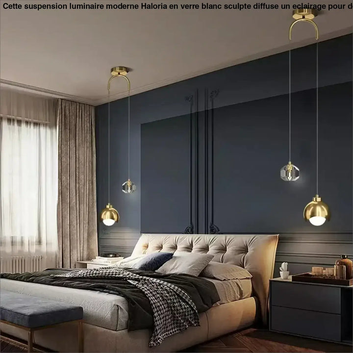 Suspension Boule Dorée Noire Ou Transparente Avec Lumière Led Chic